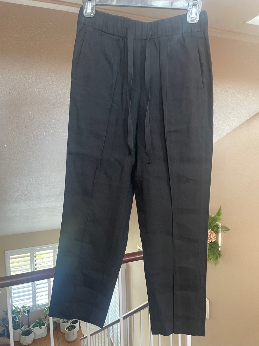Babaton Black Drawstring Capris